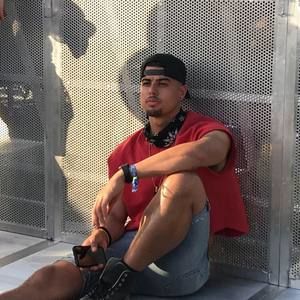 Meet your Posher, Jamison